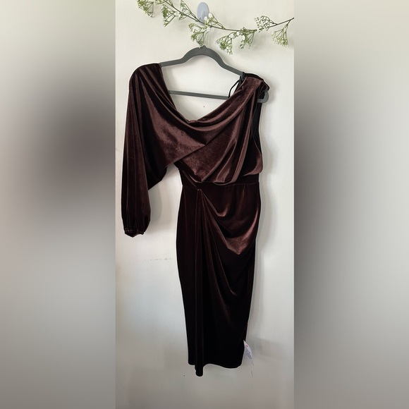 NWOT ASOS | Chocolate Velvet Dress - Picture 4 of 13